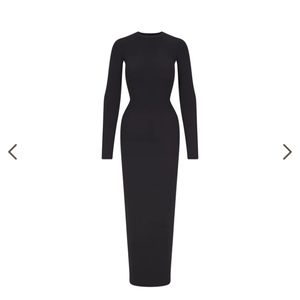 SKIMS FITS EVERYBODYCREW NECK LONG SLEEVE DRESS